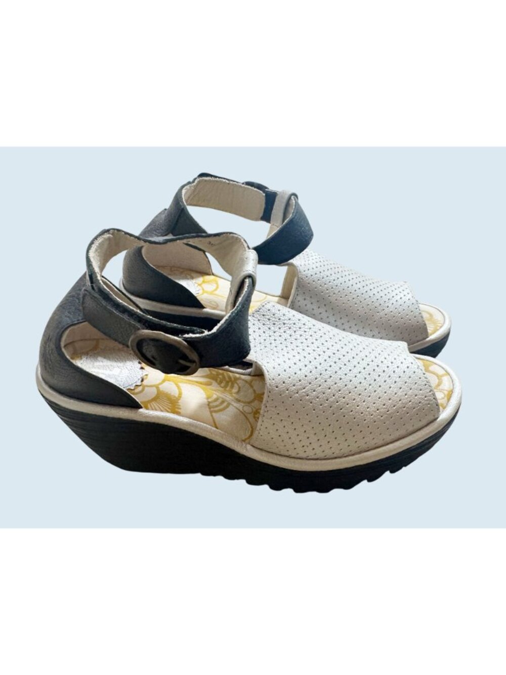 FLY LONDON Lemo Ankle Strap Platform Wedge Sandal Size - Picture 3 of 7